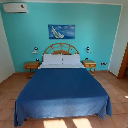Messapia Leuca Vista Mare E Piscina Apartamento *